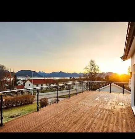 Casa de Férias Solhogda Sortland